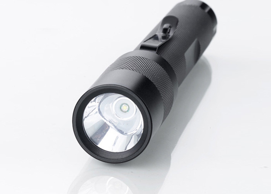 freie Kratzer CREE LED Taschenlampe 5W hoher Leistung mit Metall aushöhlend, befestigen Sie
