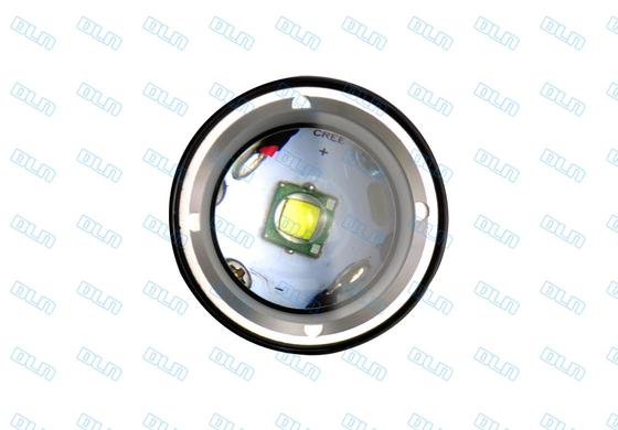 Zoomable-CREE LED wasserdichte Tauchtaschenlampe mit Flugzeug-Grad-Aluminium