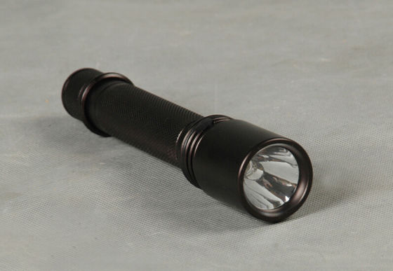 Wieder aufladbarer explosionssicherer Taschenlampe IP65 Cree führte Polizei-Taschenlampe
